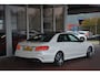 Mercedes-Benz E-klasse 200 Ambition Avantgarde | Navigatie | Panoramadak | Full LED | AMG pakket | 1e eigenaar | NL auto!! |