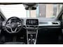 Volkswagen T-Roc 1.5 TSI Style 150PK Automaat | ACC | Keyless| Achteruitrijcamera
