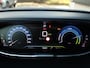 Peugeot 3008 Allure Pack Business Plug-in HYbrid 180pk Automaat I 7,4kw Boordlader I Stoelverwarming I Parkeersensoren Voor & Achter