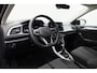 Volkswagen T-Roc 1.5 TSI 150 pk DSG Life | Trekhaak | Stoelverwarming | Carplay | Parkeersensoren voor/achter | Adaptive Cruise