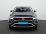 Volkswagen T-Roc 1.5 TSI 150 pk DSG Life | Trekhaak | Stoelverwarming | Carplay | Parkeersensoren voor/achter | Adaptive Cruise