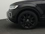 Volkswagen T-Roc 1.5 TSI 150 pk DSG Style | Achteruitrijcamera | Stoelverwarming | Navigatie | Adaptive Cruise