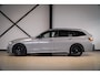 BMW 3-Serie Touring M340i xDrive M-Sport | Panorama | H/K | Driving Ass. Prof. | Adapt. LED | Camera | Head-Up | Memory Seat |