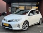 Toyota Auris 1.8 Hybrid Lease // NAVI // PANO DAK // CAMERA // CLIMA // CRUISE // TREKHAAK //