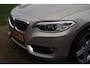 BMW 2-Serie Cabrio 220d High Executive Aut. | Orig. NL | Full Led | Sportstoelen | Moonlight Silver | Hifi Sound | Stoelverwarming