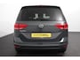 Volkswagen Touran 1.5 TSI 150pk DSG Highline 7p | Navigatie | Apple Carplay/Android Auto | Electrisch bedienbare achterklep | Adaptive Cruise control | Lichtmetalen velgen | Extra getint glas