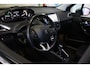 Peugeot 208 1.2 Turbo 110-PK EAT6 Allure | AUTOMAAT | PARKEERCAMERA | PANORAMADAK | CLIMATE CONTROLE | NAVI | CARPLAY