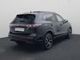 Volkswagen Tiguan 1.5 eHybrid 272PK DSG R-Line Black Style · Panoramadak · Elek. Trekhaak · Apple/Android · Camera · Massage · Alarm · 20'' Inch · Garantie t/m 10-06-2030 of 100.000km.
