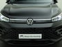 Volkswagen Tiguan 1.5 eHybrid 272PK DSG R-Line Black Style · Panoramadak · Elek. Trekhaak · Apple/Android · Camera · Massage · Alarm · 20'' Inch · Garantie t/m 10-06-2030 of 100.000km.