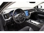 Volvo V60 2.0 B3 Core Aut. Facelift [ Leder Stuur-&Stoelverwarming Navi Camera ]
