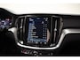 Volvo V60 2.0 B3 Core Aut. Facelift [ Leder Stuur-&Stoelverwarming Navi Camera ]
