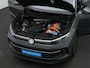 Volkswagen Tiguan 1.5 eHybrid 204 pk DSG Life | Trekhaak | Adaptief onderstel | Stuur-/achterbankverwarming | Achteruitrijcamera