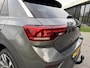 Volkswagen T-Roc 1.5 TSI R-Line DSG 150pk Trekhaak I LED I Navi