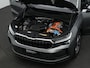 Skoda Kodiaq 1.5 TSI PHEV 204 pk DSG Selection | Trekhaak | Geheugenstoel | Matrix LED | Head-up display | Stuur-/achterbankverwarming