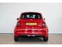 Fiat 500e Urban 42 kWh | Camera | Stoel en Stuurverwarming | Apple Carplay & Android Auto | Parkeersensoren | Climate Controle |