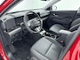 Hyundai Kona Electric Premium 65.4 kWh | Leer | Trekhaak | Stoel + stuurverwarming | Memory | 360 Camera |