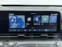 Hyundai Kona Electric Premium 65.4 kWh | Leer | Trekhaak | Stoel + stuurverwarming | Memory | 360 Camera |
