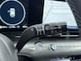 Hyundai Kona Electric Premium 65.4 kWh | Leer | Trekhaak | Stoel + stuurverwarming | Memory | 360 Camera |