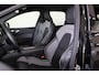 Volvo XC60 T6 Recharge AWD Plus Black Edition - Panorama/schuifdak - Adaptieve LED koplampen - Parkeercamera achter - Verwarmde voorstoelen, stuur & achterbank - Parkeersensoren voor & achter - Elektr. bedienb. voorstoelen met geheugen - Draadloze tel. lader - Cruise control - 21' LMV