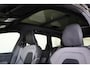 Volvo XC60 T6 Recharge AWD Plus Black Edition - Panorama/schuifdak - Adaptieve LED koplampen - Parkeercamera achter - Verwarmde voorstoelen, stuur & achterbank - Parkeersensoren voor & achter - Elektr. bedienb. voorstoelen met geheugen - Draadloze tel. lader - Cruise control - 21' LMV