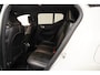 Volvo XC40 Recharge P8 AWD R-Design 3-Fase [ Adapt.cruise Camera Stoel/stuurverwarming ]