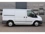 Ford Transit 260S 2.2 TDCI l AIRCO l TREKHAAK l HANDEL/EXPORT
