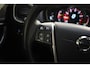 Volvo V40 Cross Country T3 Polar+ Luxury Automaat| Panoramadak | Parkeercamera Achter | Harman/Kardon Audio | Leder Interieur | Trekhaak | Led Koplampen | Getint Glas Achter |