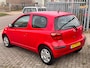 Toyota Yaris 1.0 VVT-i Idols NL AUTO NAP! 1e eigenaar! 4nieuwe ALL season banden! Goed onderhouden keurige auto!