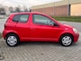 Toyota Yaris 1.0 VVT-i Idols NL AUTO NAP! 1e eigenaar! 4nieuwe ALL season banden! Goed onderhouden keurige auto!