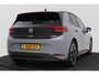 Volkswagen ID.3 Life 58 kWh | Trekhaak | CarPlay | Navigatie | PDC | 204 PK |