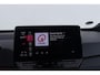 Volkswagen ID.3 Life 58 kWh | Trekhaak | CarPlay | Navigatie | PDC | 204 PK |