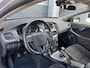 Volvo V40 2.0 T2 122PK Onderhoudshistorie/PDC/Bluethooth