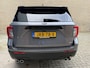 Ford Explorer 3.0 V6 EcoBoost PHEV 457pk ST-Line | 7-persoons | Panoramadak | Afneembare trekhaak | B&O sound | Leder | 360 camera | Adaptieve cruise | Full-LED | 20 inch LMV | Apple CarPlay | Navigatie | DAB | Stoelverwarming&koeling | Volledig onderhouden!