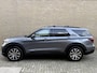 Ford Explorer 3.0 V6 EcoBoost PHEV 457pk ST-Line | 7-persoons | Panoramadak | Afneembare trekhaak | B&O sound | Leder | 360 camera | Adaptieve cruise | Full-LED | 20 inch LMV | Apple CarPlay | Navigatie | DAB | Stoelverwarming&koeling | Volledig onderhouden!