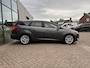 Ford Focus 1.0 Titanium 125PK NIEUWE DISTRIBUTIERIEM!! Voorruitverwarming Climate Cruise Parkeersensoren Navi 17" Velgen *Dealer Onderhouden*