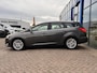 Ford Focus 1.0 Titanium 125PK NIEUWE DISTRIBUTIERIEM!! Voorruitverwarming Climate Cruise Parkeersensoren Navi 17" Velgen *Dealer Onderhouden*