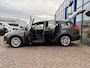 Ford Focus 1.0 Titanium 125PK NIEUWE DISTRIBUTIERIEM!! Voorruitverwarming Climate Cruise Parkeersensoren Navi 17" Velgen *Dealer Onderhouden*