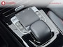 Mercedes-Benz A-klasse 180 Business Solution AMG Automaat Achteruitrijcamera | Apple CarPlay | Stoelverwarming | Diamondgrille