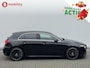 Mercedes-Benz A-klasse 180 Business Solution AMG Automaat Achteruitrijcamera | Apple CarPlay | Stoelverwarming | Diamondgrille