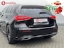 Mercedes-Benz A-klasse 180 Business Solution AMG Automaat Achteruitrijcamera | Apple CarPlay | Stoelverwarming | Diamondgrille