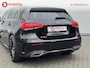Mercedes-Benz A-klasse 180 Business Solution AMG Automaat Achteruitrijcamera | Apple CarPlay | Stoelverwarming | Diamondgrille