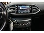 Peugeot 308 SW 1.2 PureTech Active AUTOMAAT! 130 PK! NAV APPLE CLIMA CRUISE PDC TREKHAAK etc.