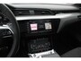 Audi Q8 Sportback e-tron 55 quattro S Edition Competition 115 kWh / SoH 94.8 % / Trekhaak / Panoramadak / Camera / Sfeerverlichting / 21'' / Keyless / Luchtvering / Stuurverwarming / DAB / ACC