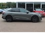 Audi Q8 Sportback e-tron 55 quattro S Edition Competition 115 kWh / SoH 94.8 % / Trekhaak / Panoramadak / Camera / Sfeerverlichting / 21'' / Keyless / Luchtvering / Stuurverwarming / DAB / ACC