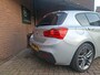 BMW 1-Serie 118i M-Sport 136PK Apple Carplay / Navigatie / Led Verlichting / Lederen Bekleding / Parkeer Sensoren