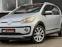Volkswagen Up! 1.0 Cross Up!/Trekhaak/Airco/16"/Hoge instap/
