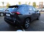 Toyota RAV4 2.5 PLUG-IN HYBRID STYLE STOELVERW. V+A STUUR&WISSERVERW. EL-STOEL EL-ACHTERKLEP DODEHOEKDETECTIE KEYLESS PRIVACY GLASS