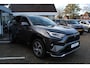Toyota RAV4 2.5 PLUG-IN HYBRID STYLE STOELVERW. V+A STUUR&WISSERVERW. EL-STOEL EL-ACHTERKLEP DODEHOEKDETECTIE KEYLESS PRIVACY GLASS