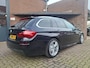 BMW 5-Serie Touring 520i M Sport 184PK Automaat / Navigatie / Led Verlichting / Bluetooth / Parkeer Sensoren / Cruise Controle