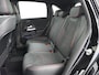 Mercedes-Benz B-klasse 180 AMG Line | Panorama - Schuifdak | Nightpakket | Apple Carplay & Android Auto | Achteruitrijcamera | Sfeerverlichting | 19 Inch AMG Velgen